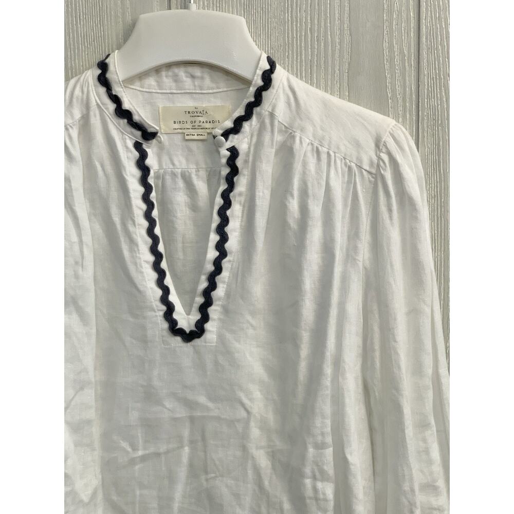 Trovata Birds Of Paradis Bailey Shirt Linen V-Neck White Blue Trim XS - Picture 3 of 7